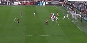 bob半岛体育官方网站-【意甲】吉鲁破门佳夫乌龙 AC米兰3比3热那亚