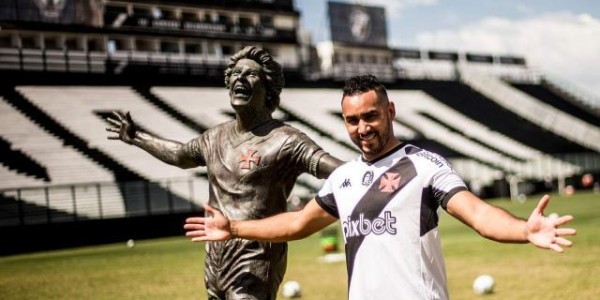 帕耶加盟巴甲倒数第二达伽马 36岁的他穿10号战袍