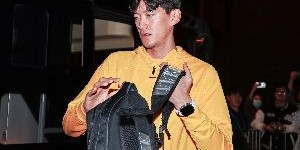 bob半岛体育平台-记者：国足状态不好能力与对手有差距，丢球和颜骏凌没啥关系