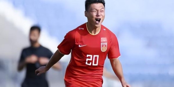 bob半岛体育-亚运队8人将获国足征召 右路补强换血力度够不够？
