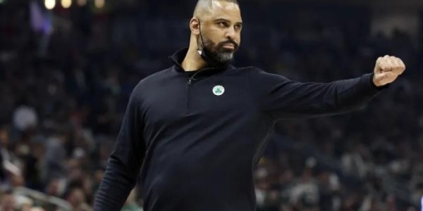 bob半岛体育官网-末节断电痛失好局 绿军输掉的不仅仅是一场比赛