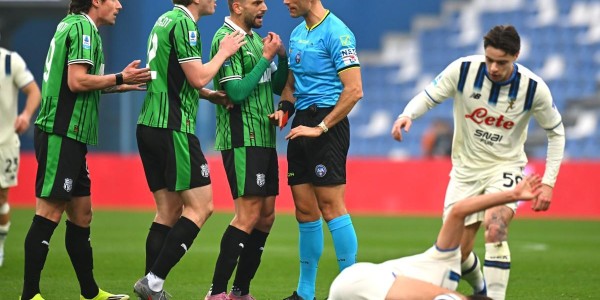 bob半岛体育官网-意甲第27轮纪律报告：韦斯利-利马、皮纳蒙蒂等6人停赛一场