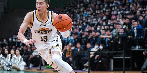 bob半岛体育官网-赵继伟否认离开辽篮，两年失去3队友，仅1人坚守，张镇麟送暖心话